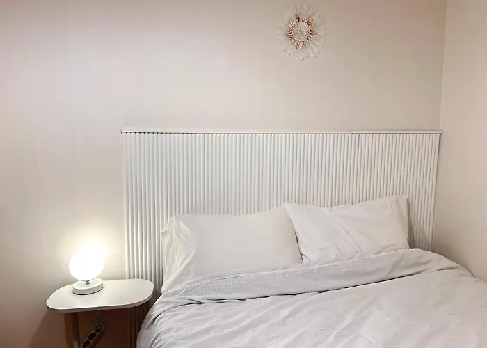 연지 아트하우스 White Linen House * Seoul