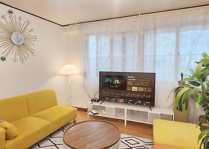 Apartment 연지 아트하우스 White Linen House Seoul