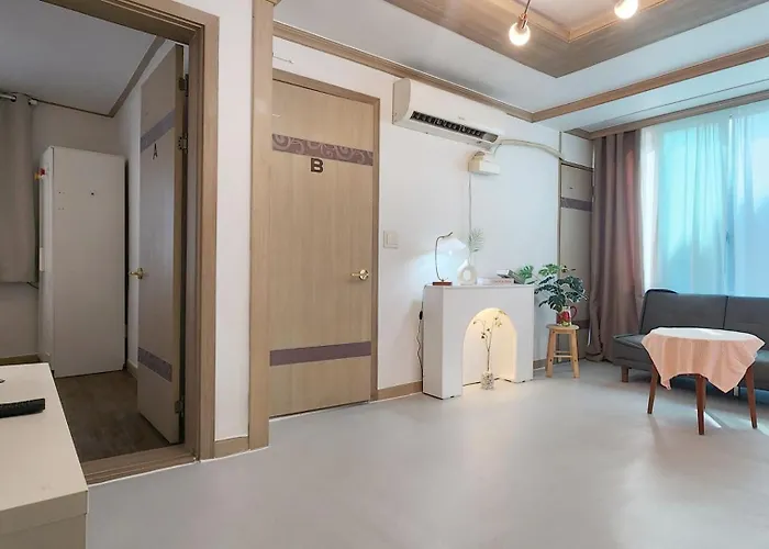 연지 아트하우스 White Linen House Apartment Seoul