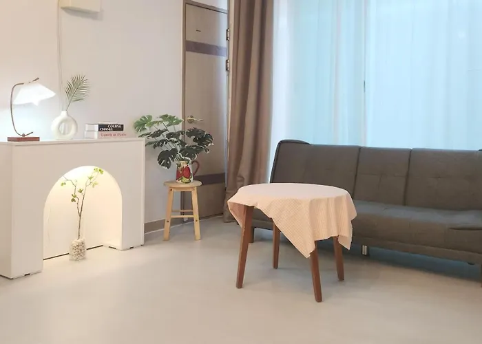 연지 아트하우스 White Linen House Apartment Seoul